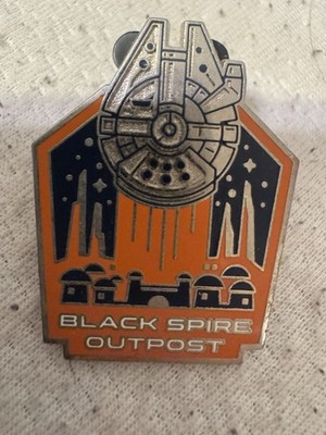 Disney Pin Galaxy's Edge Black Spire Outpost Booster - Millennium Falcon #143658