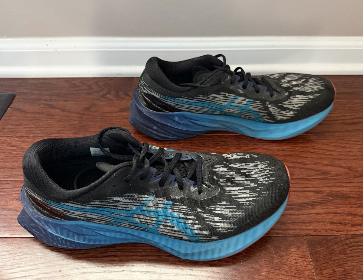 asics NOVABLAST3 スニーカー　26センチ　中敷き付 ASICS NOVABLAST 3 Running Shoes Black/Island Blue Men's Size 10.5