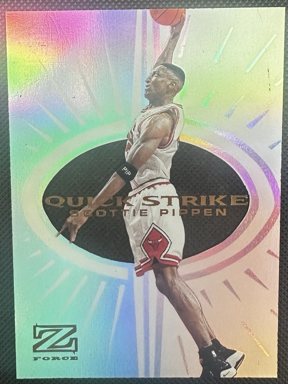 Scottie Pippen 1997-98 Skybox Z-Force Quick Strike #8 HOLO Insert Acetate Bulls