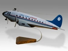 Curtiss C-46F Commando Linea Aerea Condor Desk Wood Airplane Model Small 1/100