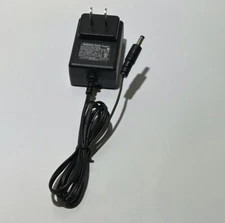 Switching Power Adapter Model HB18-090150OSPA 9V 1500mA