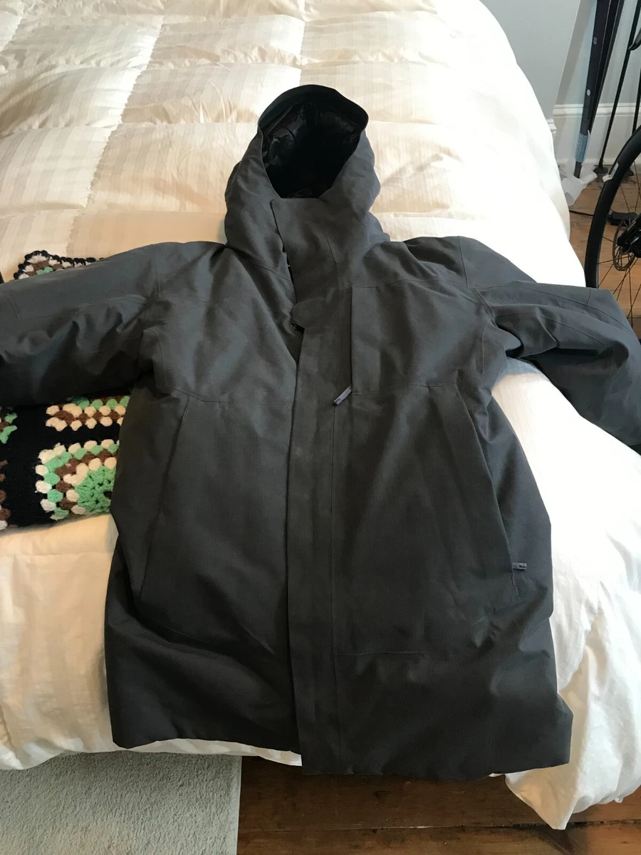 Arcteryx therme parka clearance pilot