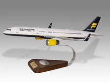 Boeing 757-200 Icelandair Desk Wood Airplane New Model Small Scale 1/130