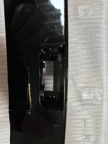 License Molding w/Hole, Rear w/o Lamps for Chevrolet Cruze 2011-2016 95407980 - Picture 7 of 10