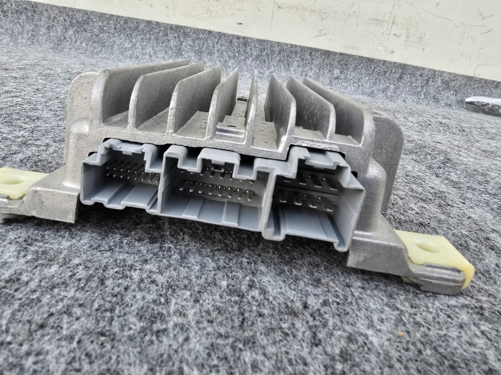 BOSE AUDIO AMPLIFIER AMP MODULE ASSEMBLY 08-19 MASERATI GRANTURISMO 4.2L M145
