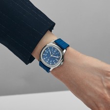 Patek Philippe Aquanaut Luce 5067A-022 'Ladies' Stainless Steel Blue Dial 2