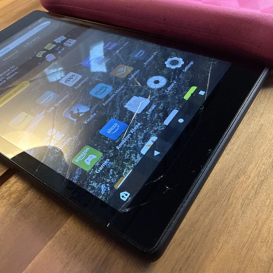 Amazon Fire HD 8 8ª Generación Modelo L5S83A 8 pulgadas PROBADO Con Estuche Paquete LEER Foto 3 de 4