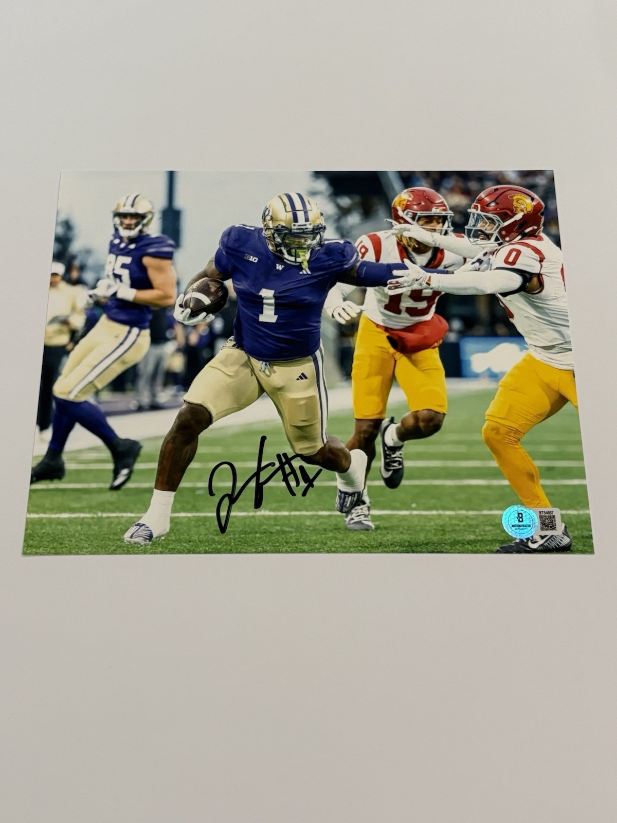 BECKETT COA JONAH COLEMAN Autographed Signed Washington Huskies Football 8x10 Photo 