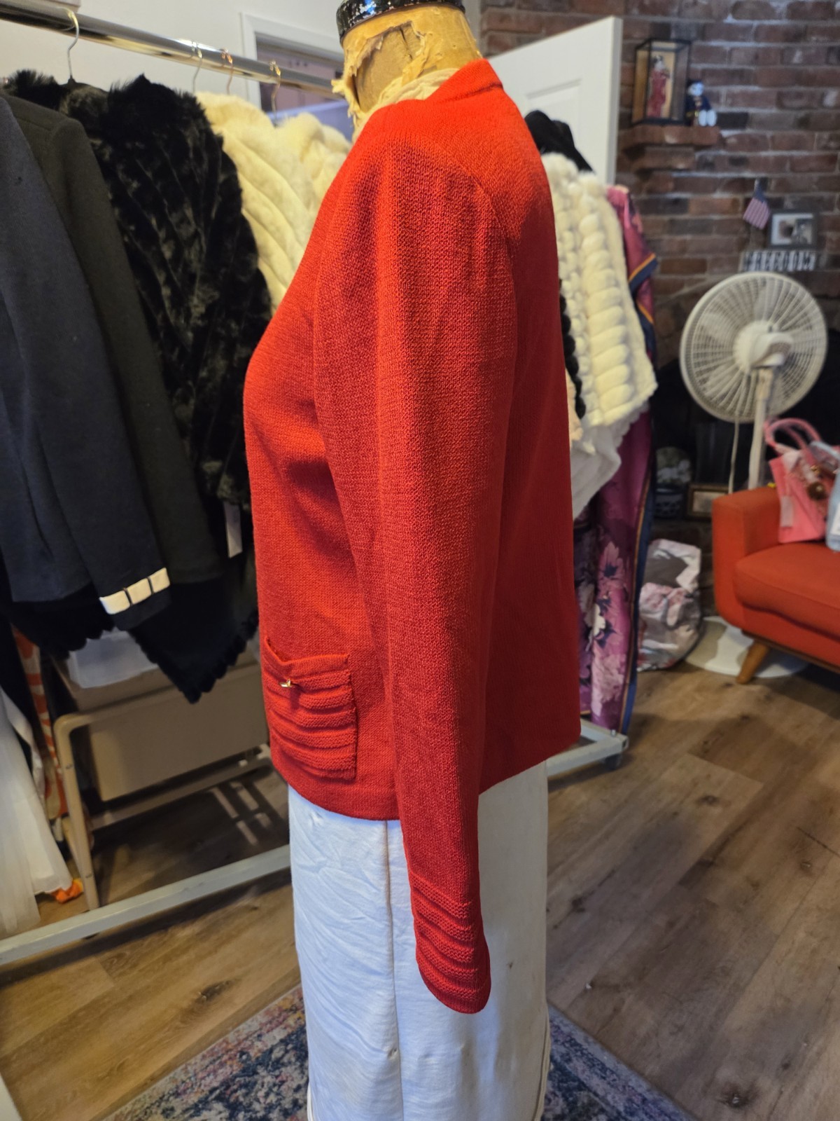 St John Red Jacket Size 4 - image 3