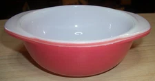 VINTAGE PYREX FLAMINGO 8 Oz SMALL ROUND 080 CASSEROLE DISH "NO LID" ADORABLE