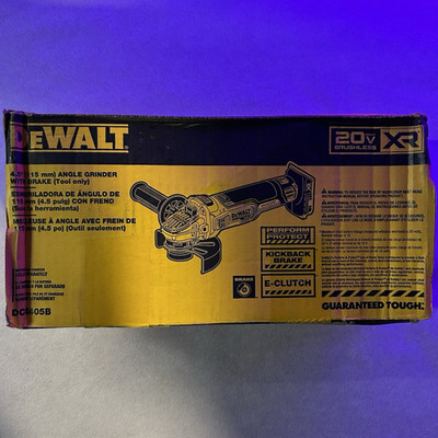 DEWALT 20V MAX XR Angle Grinder with Brake4-1/2 in DCG405B
