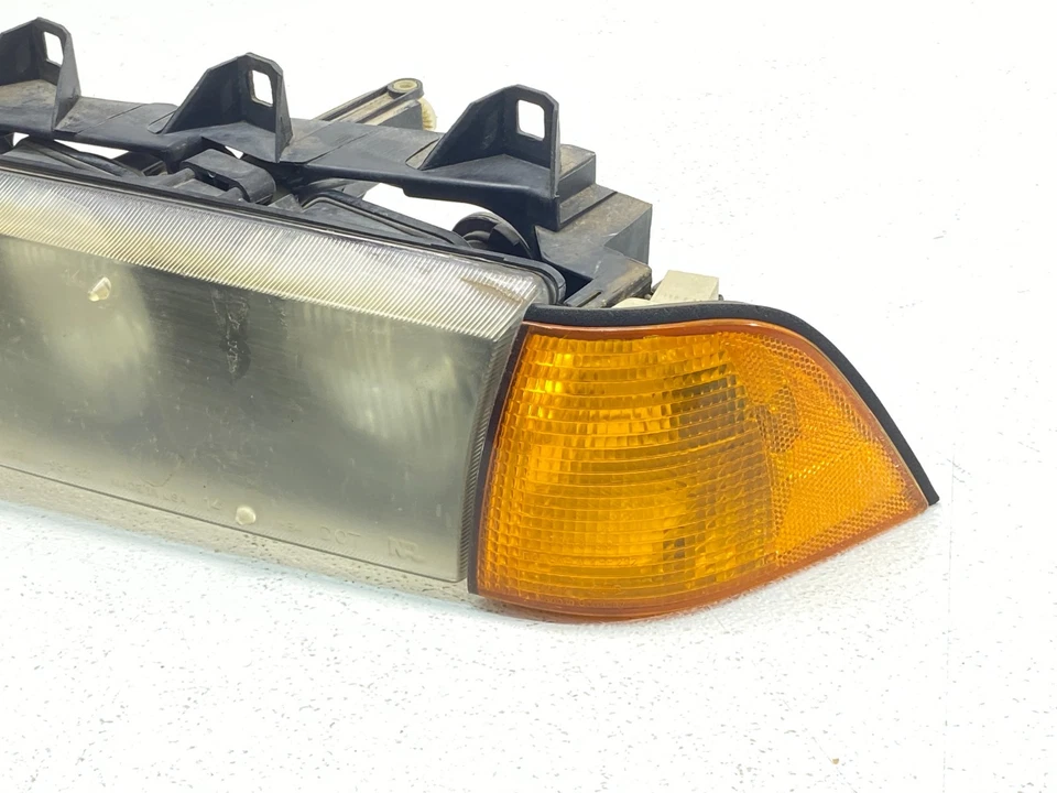 Conjunto de faros halógenos delanteros izquierdos del lado del conductor 91-99 BMW E36 serie 3 OEM✅ Foto 4 de 4