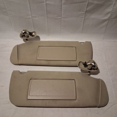  2000 - 2006 Yukon Tahoe Avalanche Suburban Silverado Sun Visor Set Pair Tan 