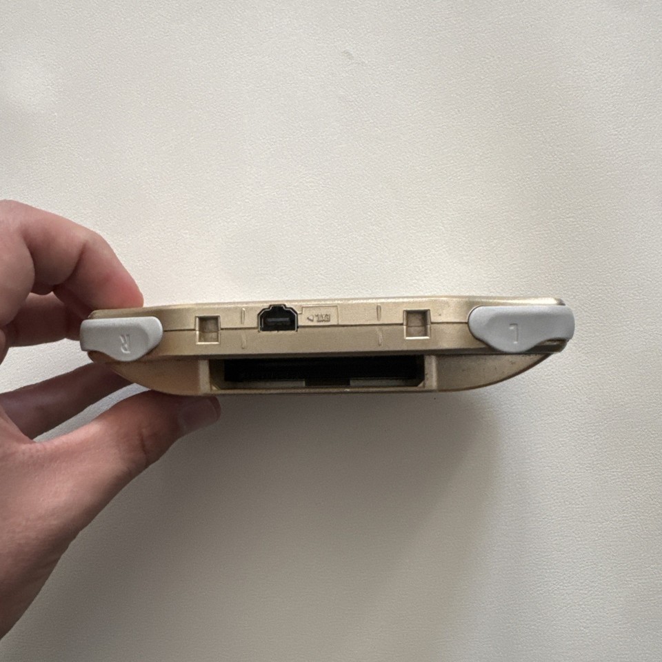 Gameboy Advance Gold (AGB-001) W/ Game | eBay