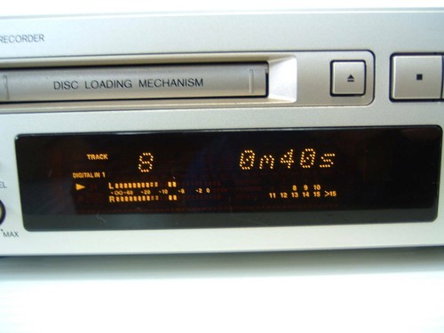 Onkyo MD-105TX Mini Disc Recorder MDLP High Speed Audio Silver - Picture 2 of 6