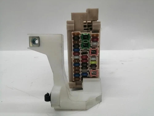 827300H030A Porta Fusibili per TOYOTA AYGO (B4) X-Sky 2017 960294 - Foto 3 di 10