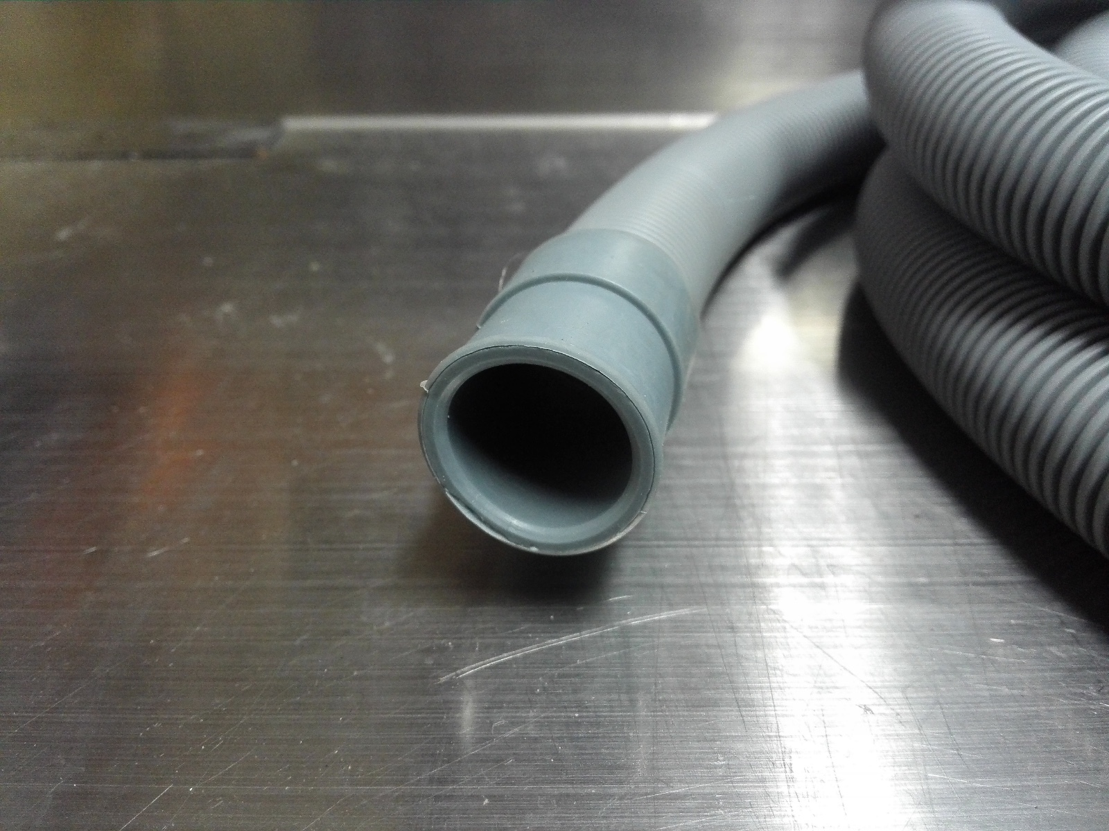 HIGH QUALITY WASHING MACHINE DRAIN OUTLET HOSE INDESIT ARISTON 90D 30MM