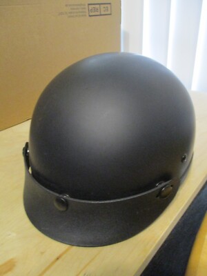 WSB Inc SC101 DOT FMVSS No.218 Certified BLACK BEANIE STYLE HELMET & VISOR NEW