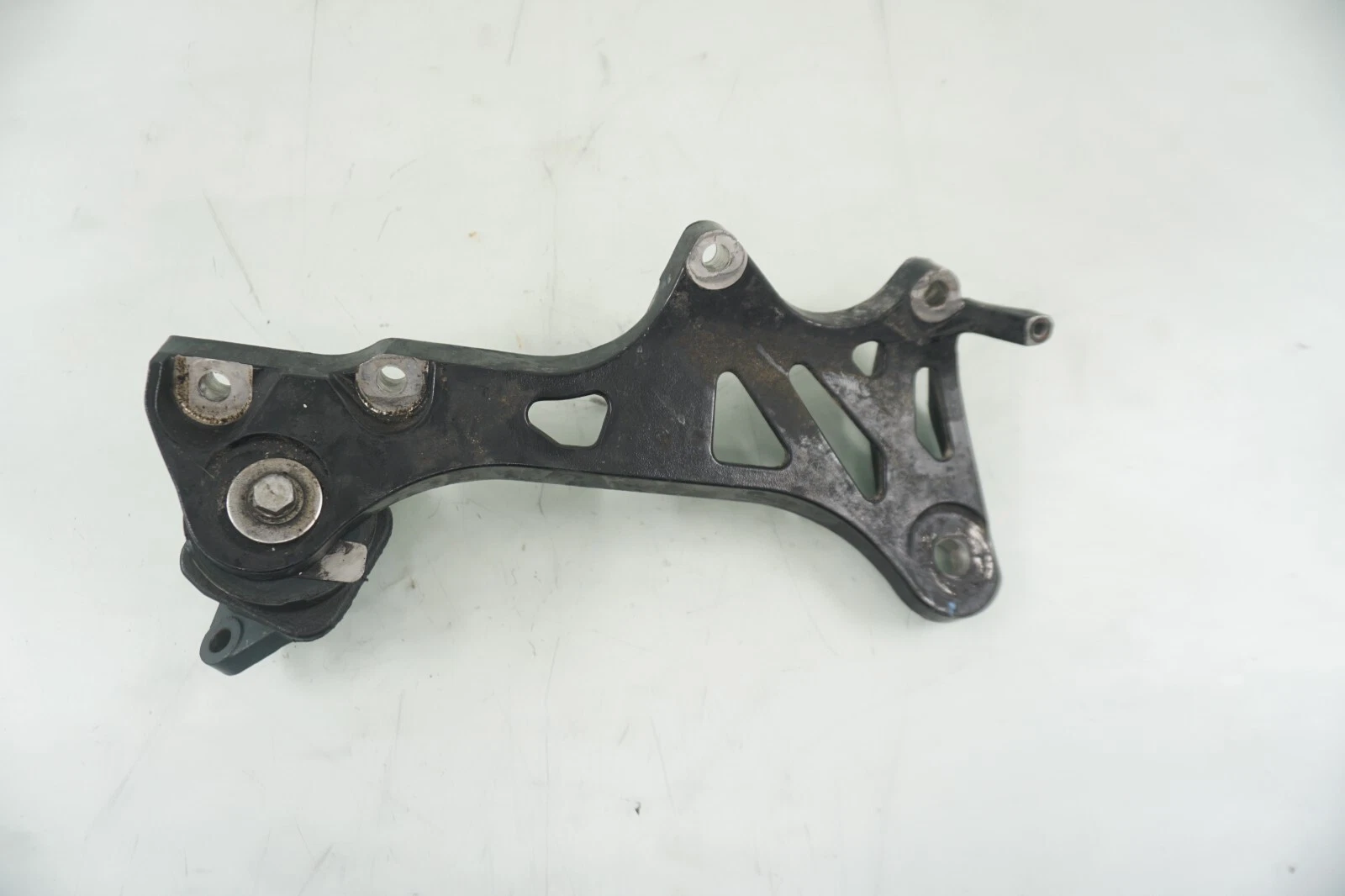 1990-2020 Yamaha OEM Upper Front Engine Bracket WaveRunner XL 700 Freshwater Jet
