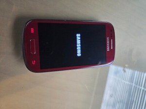 Samsung Galaxy S2 mini - 8GB - Rot (Ohne Simlock) (Einzel-SIM)