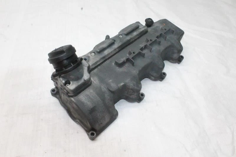 Chrysler Crossfire ZH 2005 cupé #248 cubierta de válvula izquierda Foto 3 de 4