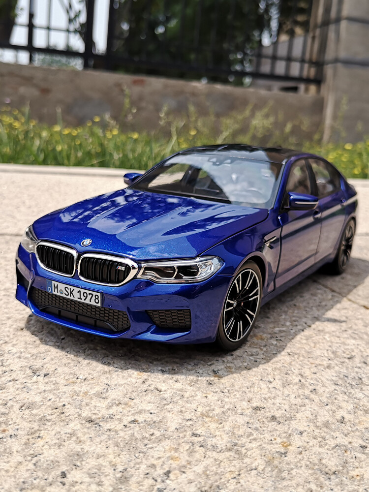 NOREV BMW M5 F90 2018 Diecast Model Car Blue Gifts Hobby Collection 1:18 SACLE