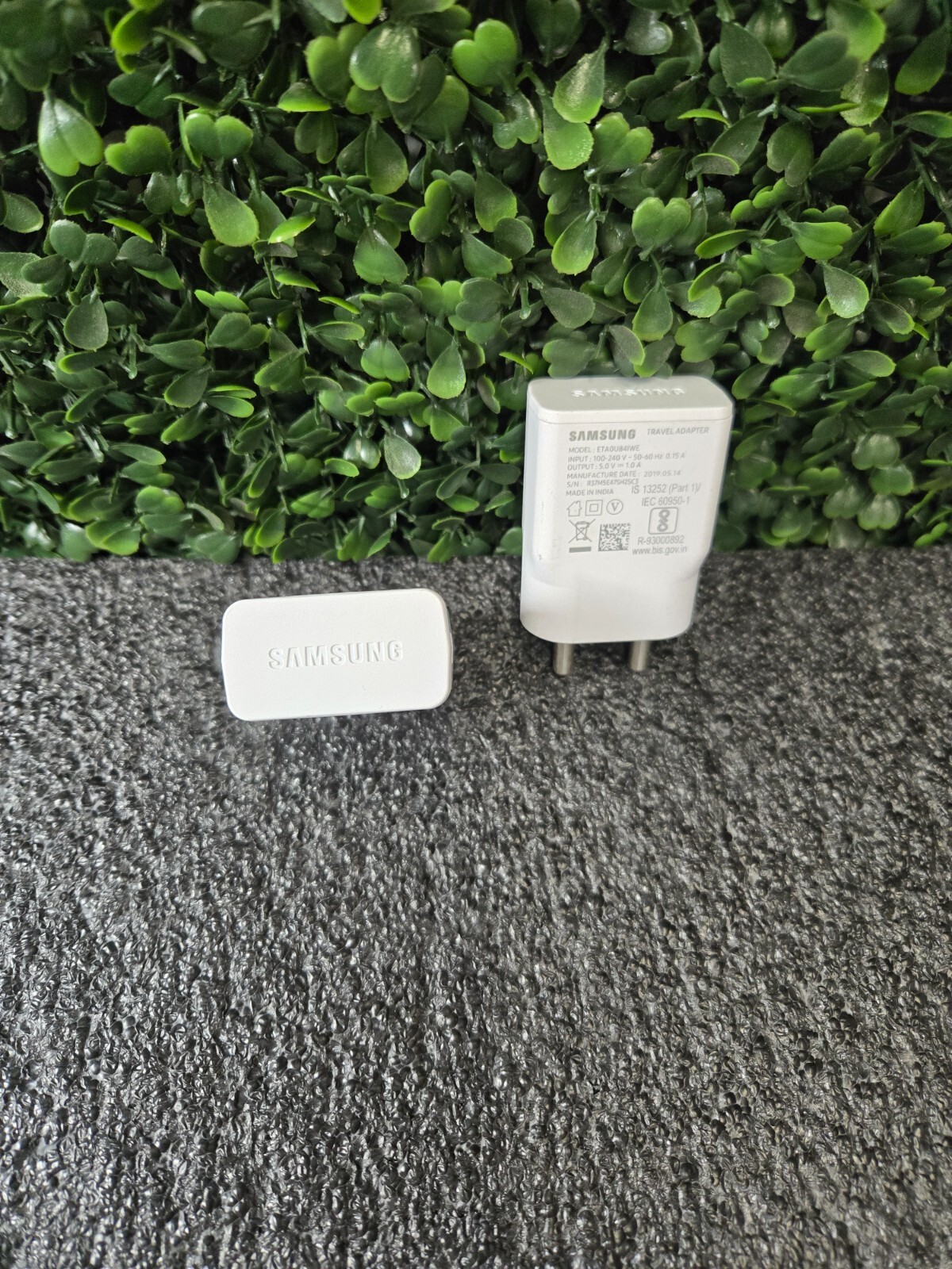 Original Samsung EU Plug 2-Pin Travel Adapter - ETA0U84IWE - 3-Pack - Brand New