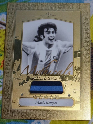 Futera Unique 2015 Mario Kempes Mythicals 4 of 10 game worn with 2 Diamonds - Bild 1 von 4