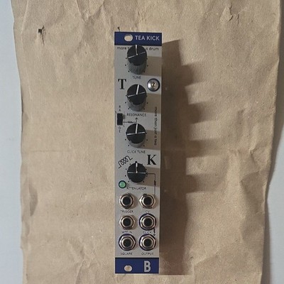 Bastl Instruments Tea Kick Eurorack Analog Kick Drum Modul getestet aus Japan