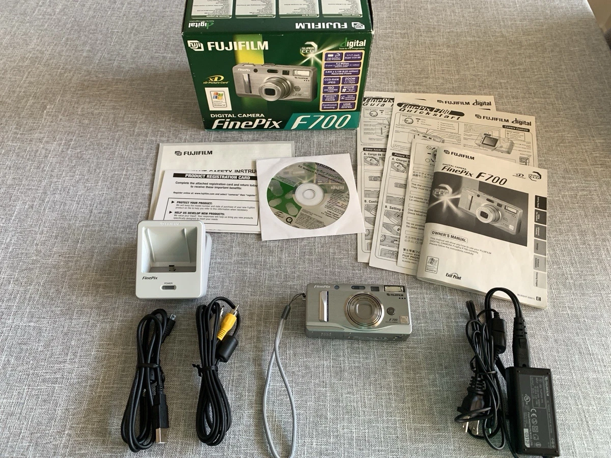 動作品 平成レトロ Y2K FUJIFILM FinePix F700 動作品 平成レトロ Y2K FUJIFILM FinePix F700 【公式通販】