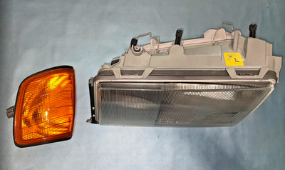 Magneti Marelli Halogen LH Headlight Combination Assy - LPF012 - For W124 90-93