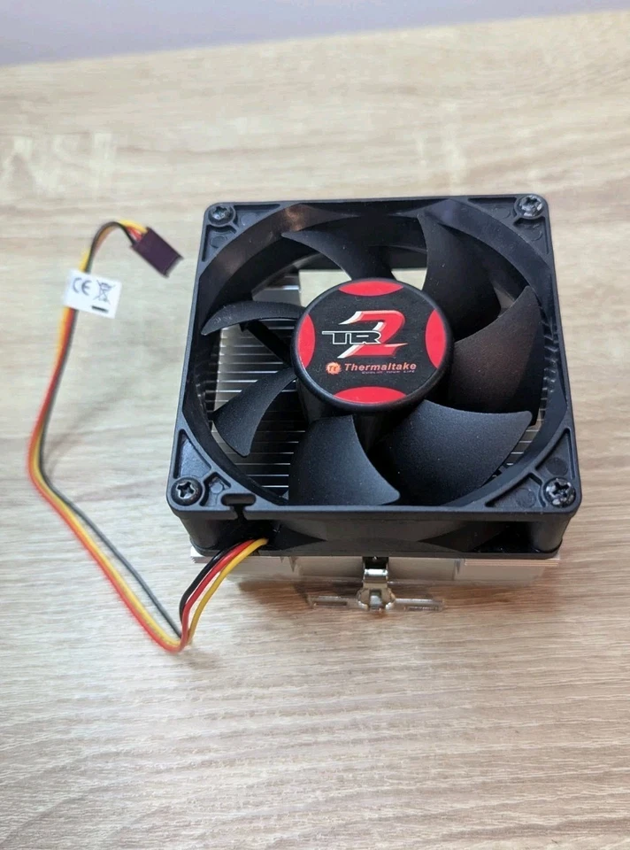 Thermaltake TR2 M3 SE CPU Cooling Kit - Image 4 of 4