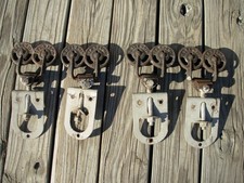 2 Matched Pair (4) Vintage Sure Grip Tandem Cast Iron Barn Door Rollers Hangers 