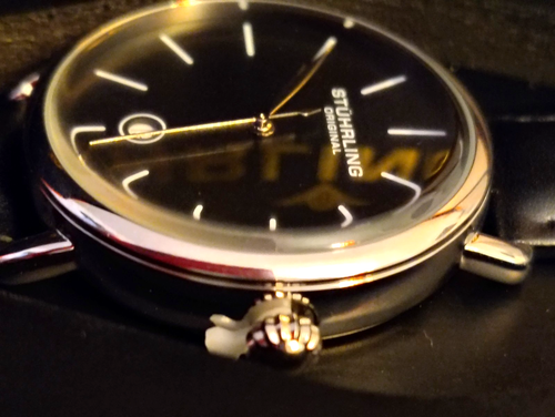 Stuhrling SWISS Quartz/Date/Black Embossed Leather Strap/Mens Watch/NEW!