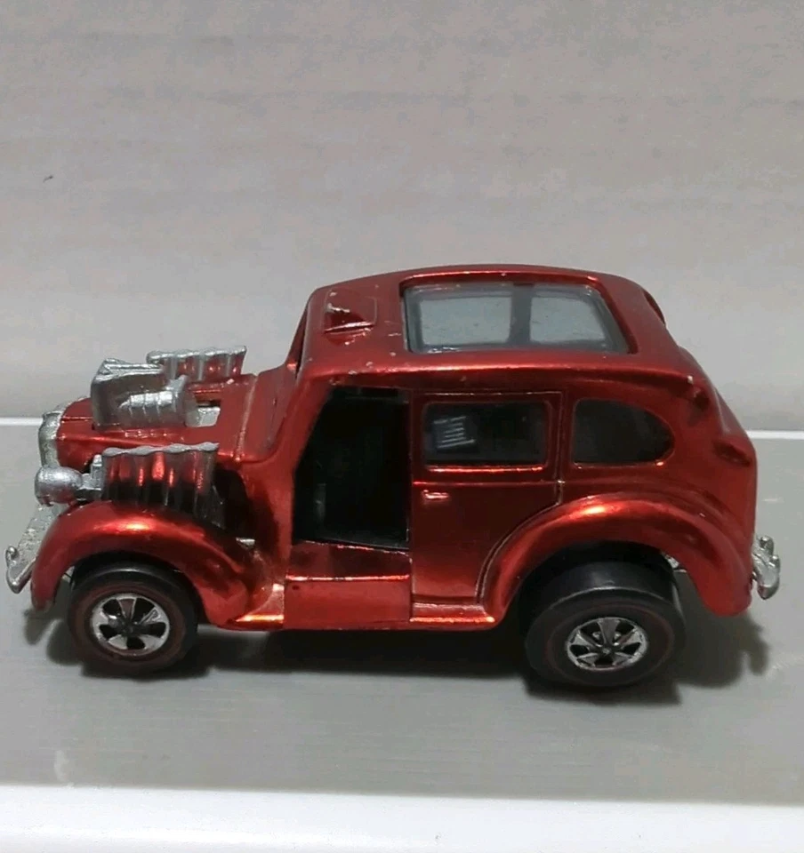 Vintage 1970 Mattel Hot Wheels Redline Cockney Cab Toy Car - Image 2 of 4