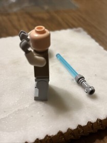 LEGO Luke Skywalker Minifigure w/ Scars - 75098 Star Wars - Assault on Hoth
