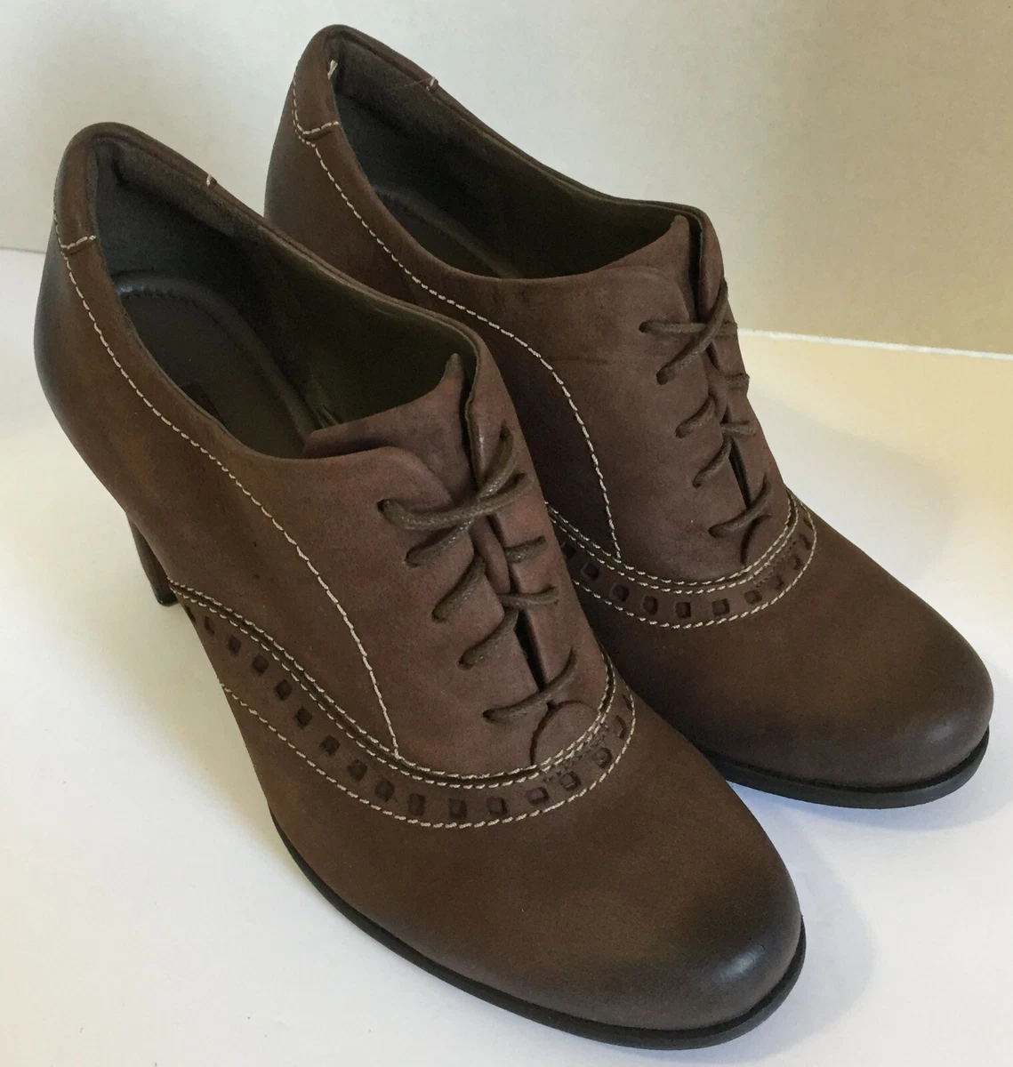 Women s ECCO Kiev Tie Ankle Brown Leather Booties Shoes 37 6