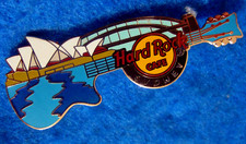 SYDNEY 2015 OPERA HOUSE HARBOUR BRIDGE POSTCARD VIEW GUITAR Hard Rock Cafe PIN