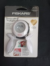 Fiskars Heart  Star Punch Teresa Collins Push  Squeeze Punch 174550  157260