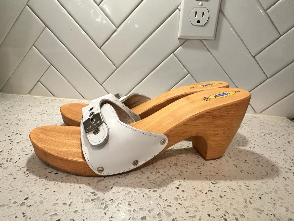 Sandalias estilo caramelos Dr Scholl’s vintage blancas tacones altos diapositivas para mujer 10 Foto 2 de 4