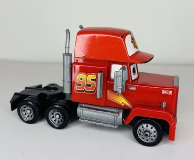 Mack the Semi Truck Cab Disney Pixar Cars Diecast Deluxe 1:55 #1569 Rust-eze Red