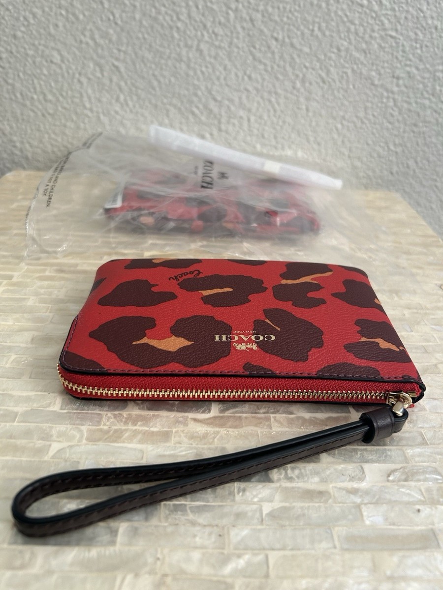 Coach Corner Zip Wristlet With Leopard Print Gold/Bright Poppy. | eBay