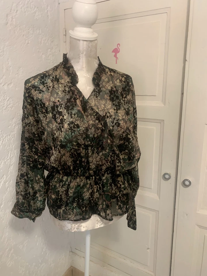 haut tissu voile cache coeur taille S/M kaki beige noir comme neuf - Photo 2/4