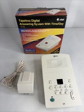 AT T Tapeless Digital Answering System With Time/ Day Stamp 1715
