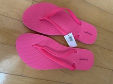 Old Navy flip flops for women NWT, pink, size 8