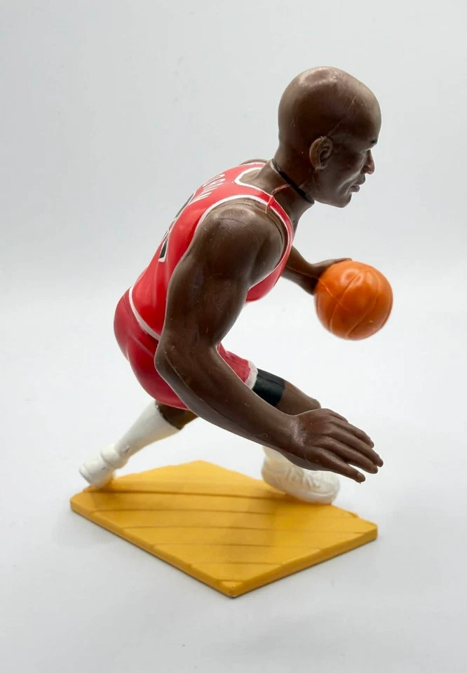 1992 Michael Jordan Starting Lineup Figure - Image 4 of 4