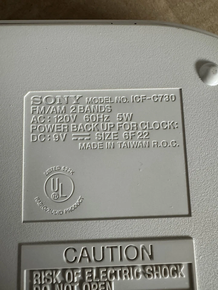 Sony Dream Machine Dual Alarm Clock ICF-C730 FM AM Radio Green LED / Rare Model - Image 2 of 4