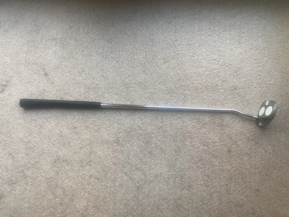Odyssey 2 Ball J Junior 30” Putter RH w/ Odyssey steel shaft & Grip - Image 2 of 4
