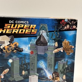 LEGO DC Comics Super Heroes: Battle of Atlantis (76085) New Sealed!