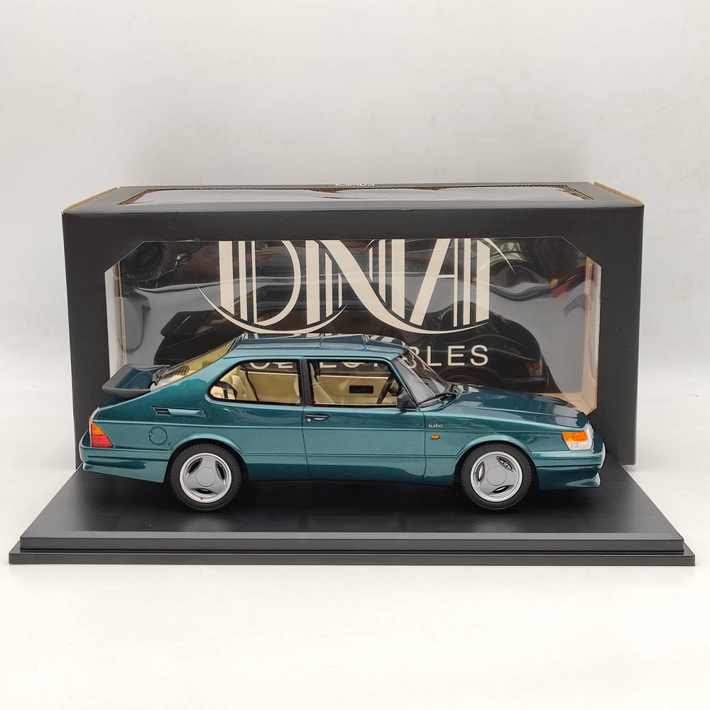Maquette Saab 900 Turbo T16 – DNA Collectibles 1/18 – Verte – Résine – Neuve Sous Boîte
